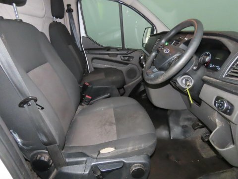 Ford Transit Custom 2.0 320 Ecoblue LD18BVZ White #3