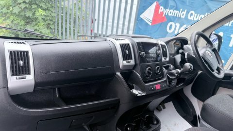 Fiat Ducato 2.3L Null White #9