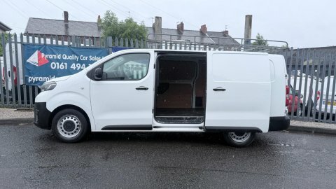 Toyota PROACE 2.0D Long Panel White #5