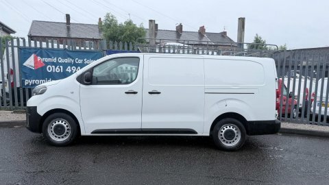 Toyota PROACE 2.0D Long Panel White #6