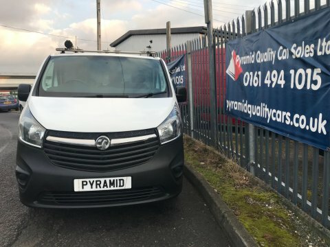 Vauxhall Vivaro 1.6 Cdti 2900 FP17TKO White #2
