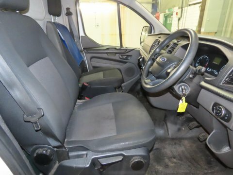 Ford Transit Custom 2.0 320 Ecoblue White #3