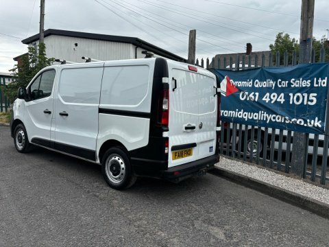 Vauxhall Vivaro 1.6L Sportive White #8