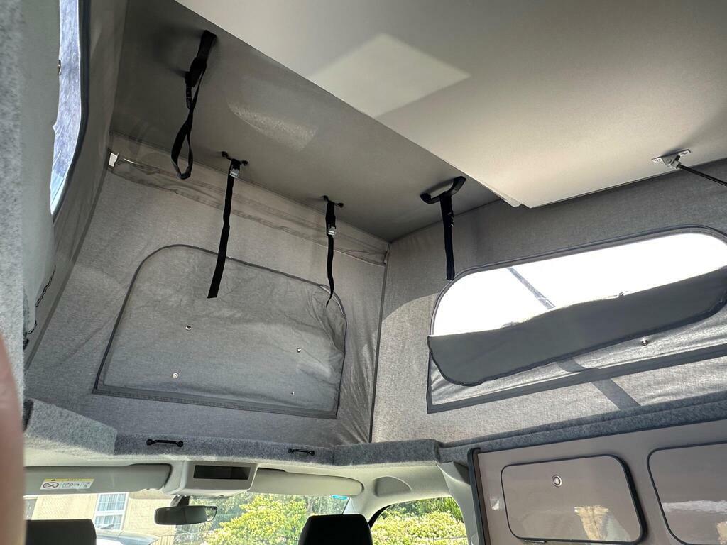 Volkswagen Campervan 2L Startline White #23