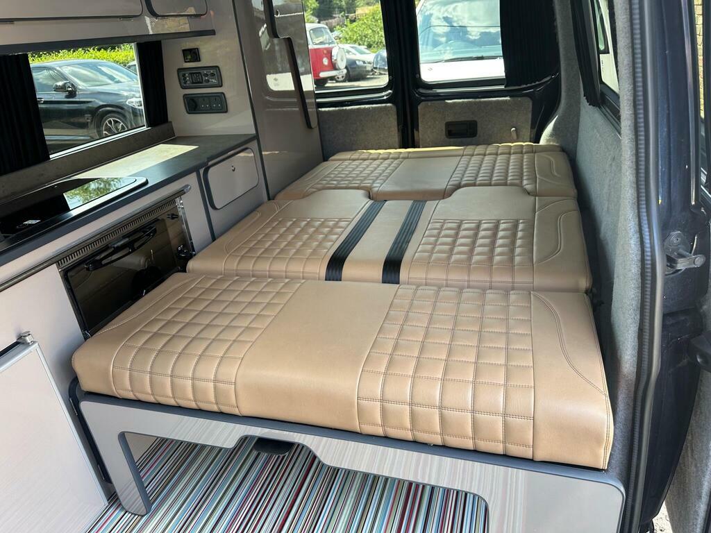 Volkswagen Campervan 2L Startline White #17
