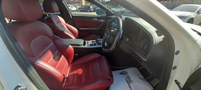 Kia Stinger Hatchback Red #20
