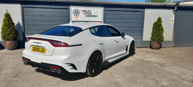 Kia Stinger 2.0 T-gdi Gt-line Gran Turismo Eur White #2