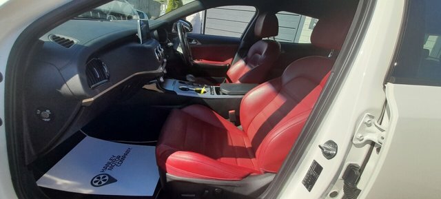 Kia Stinger Hatchback Red #14
