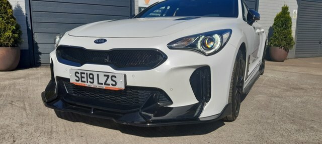 Kia Stinger Hatchback Red #10