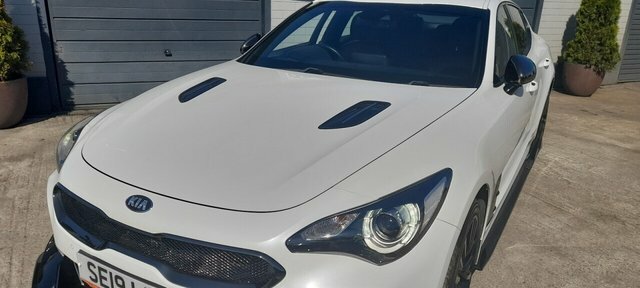 Kia Stinger Hatchback Red #13