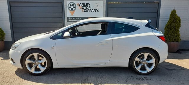 Vauxhall Astra GTC Limited Edition Black #7