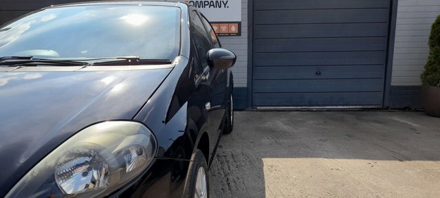 Fiat Punto Easy Black #10