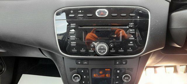 Fiat Punto Easy Black #14