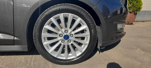 Ford C-Max 1.5 Tdci Titanium Mpv Euro 6 S Grey