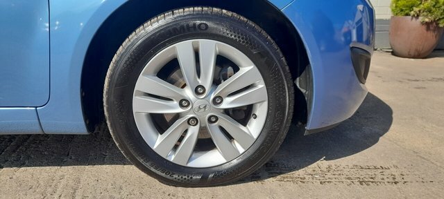 Hyundai Ix20 1.4 Active Hatchback Euro 5 S S Blue #3