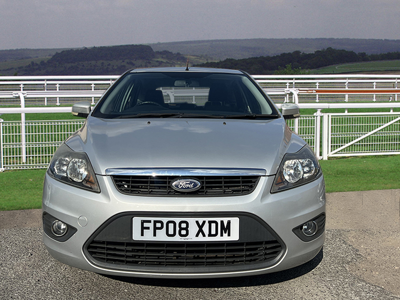 Ford Focus Zetec Silver #3