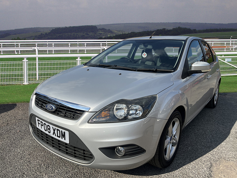 Ford Focus Zetec Silver #5