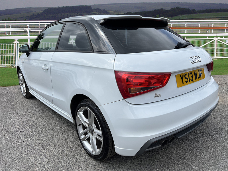 Audi A1 Tfsi S Line White #2