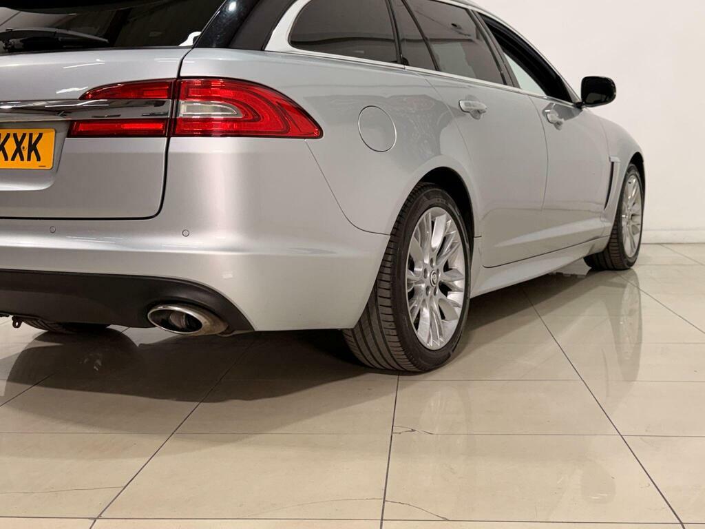 Jaguar XF 3.0D V6 Premium Luxury Grey #25