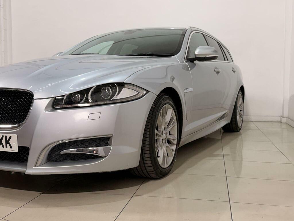 Jaguar XF 3.0D V6 Premium Luxury Grey #17