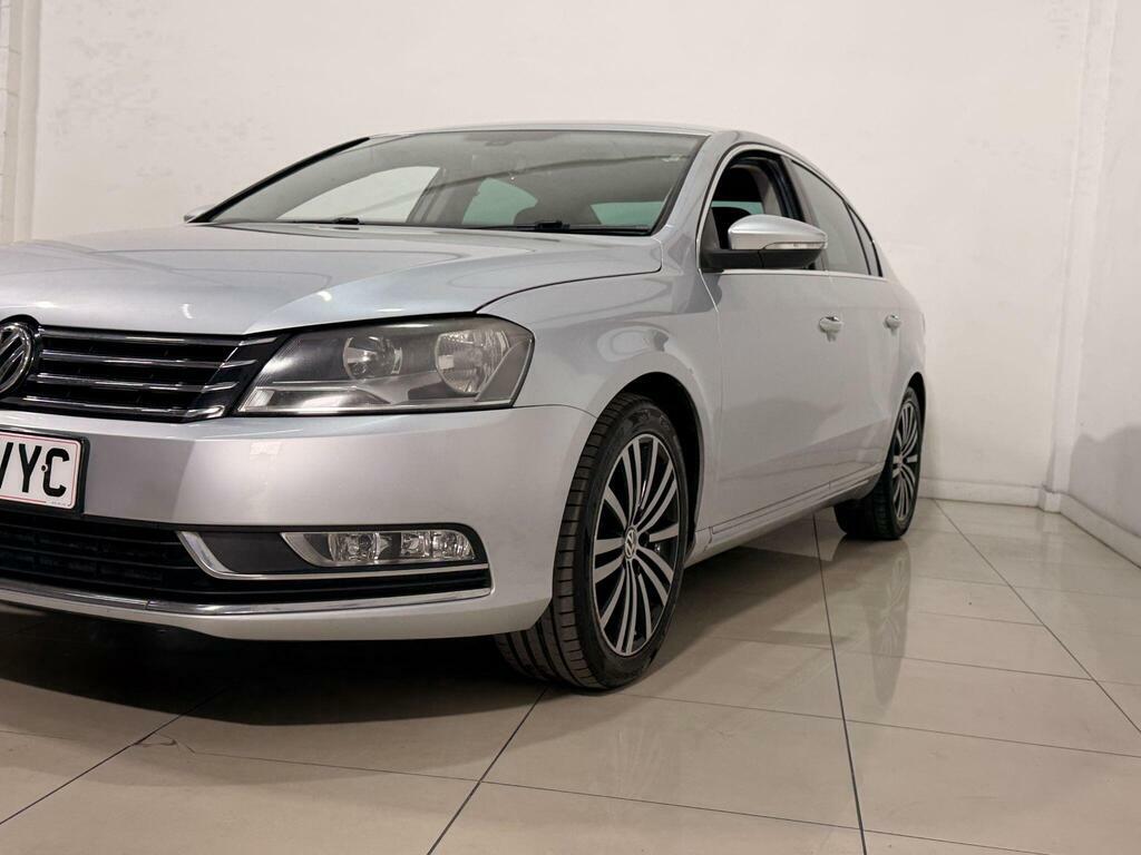 Volkswagen Passat 1.6 Se Tdi Bluemotion Technology 104 Bhp Grey #17