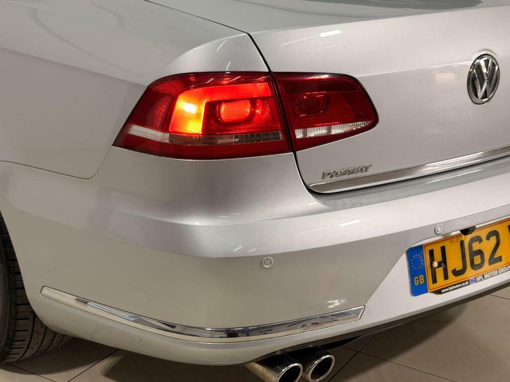 Volkswagen Passat 1.6 Se Tdi Bluemotion Technology 104 Bhp Grey #27