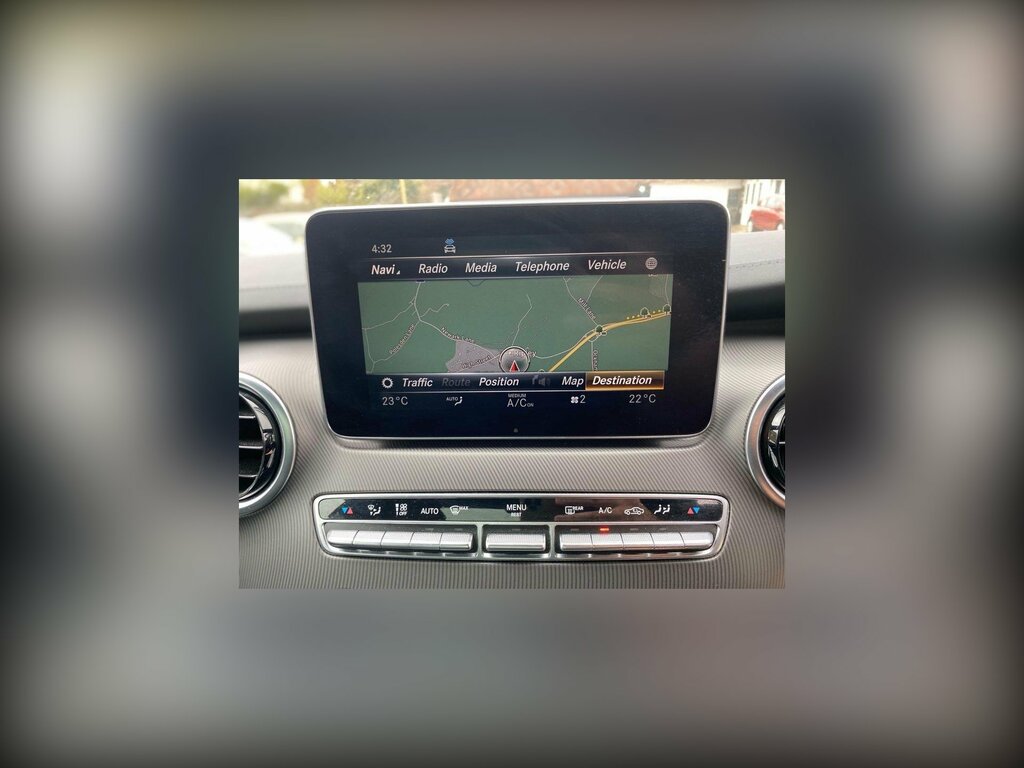 Mercedes-Benz V Class V220d Amg Line Black #24