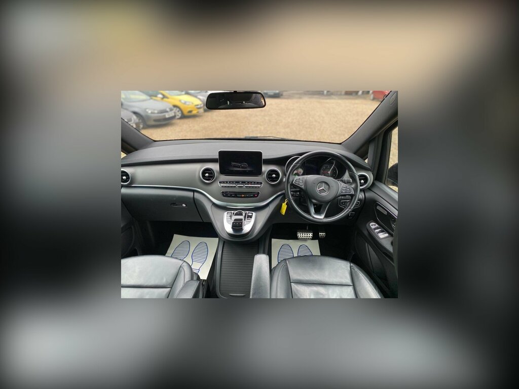 Mercedes-Benz V Class V220d Amg Line Black #10
