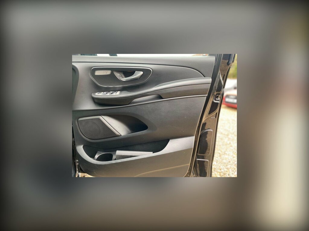 Mercedes-Benz V Class V220d Amg Line Black #31