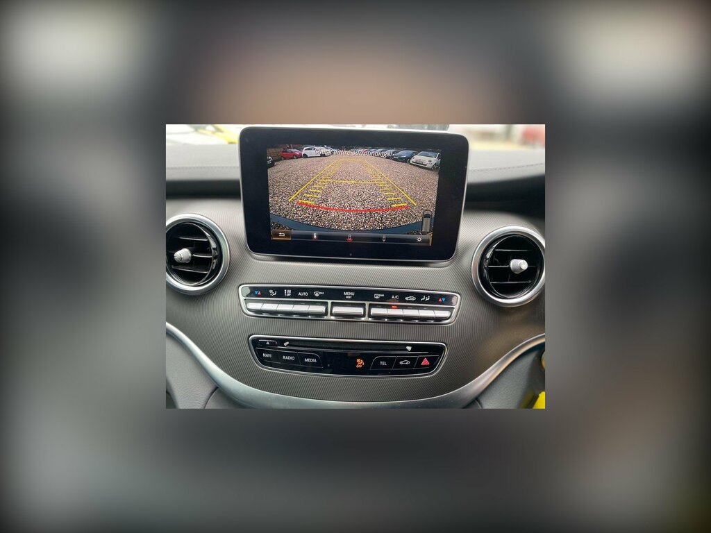 Mercedes-Benz V Class V220d Amg Line Black #25