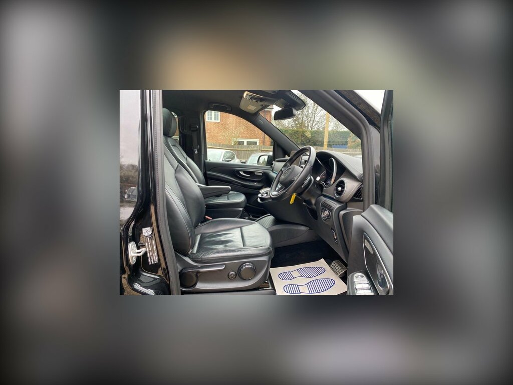 Mercedes-Benz V Class V220d Amg Line Black #9