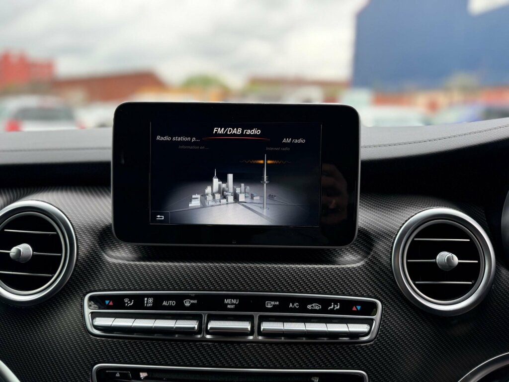 Mercedes-Benz V Class V220 Se Bluetec Black #34