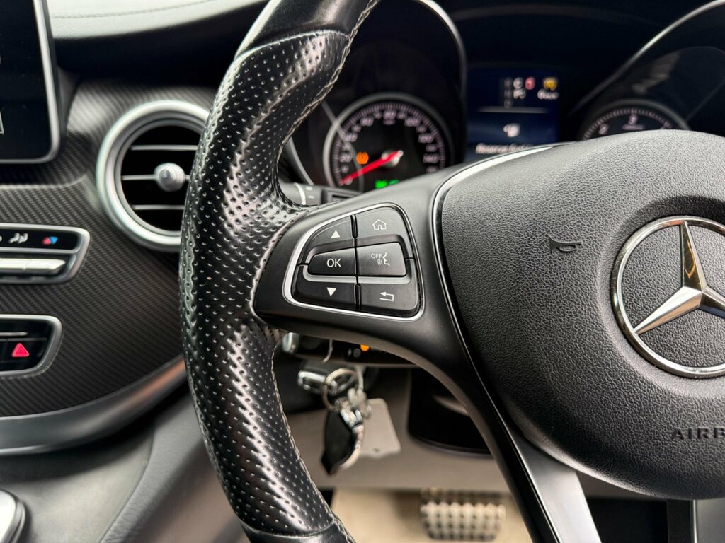 Mercedes-Benz V Class V220 Se Bluetec Black #28