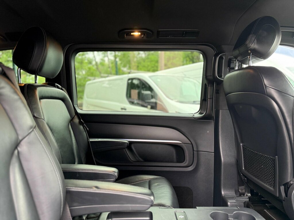 Mercedes-Benz V Class V220 Se Bluetec Black #23