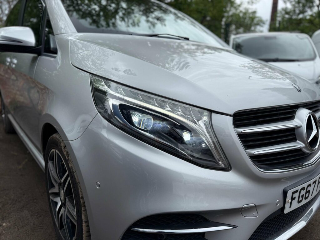 Mercedes-Benz V Class V220 Se Bluetec Black #12