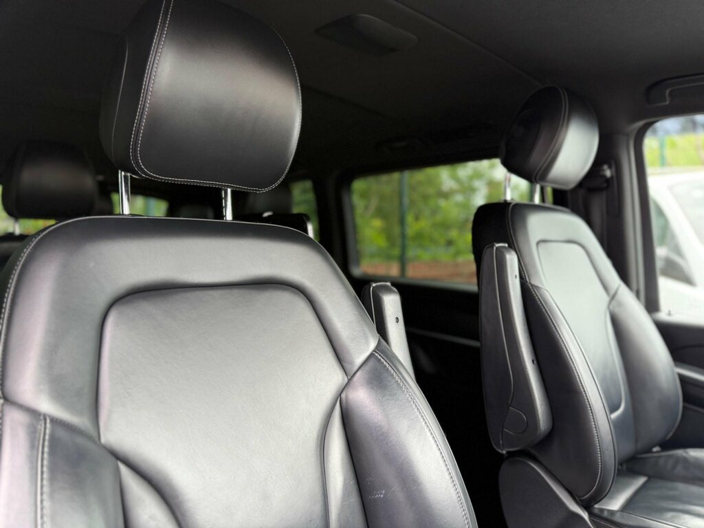 Mercedes-Benz V Class V220 Se Bluetec Black #29