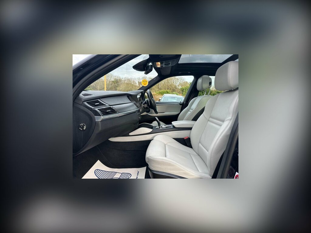 BMW X5 Estate Xdrive30d Black #10