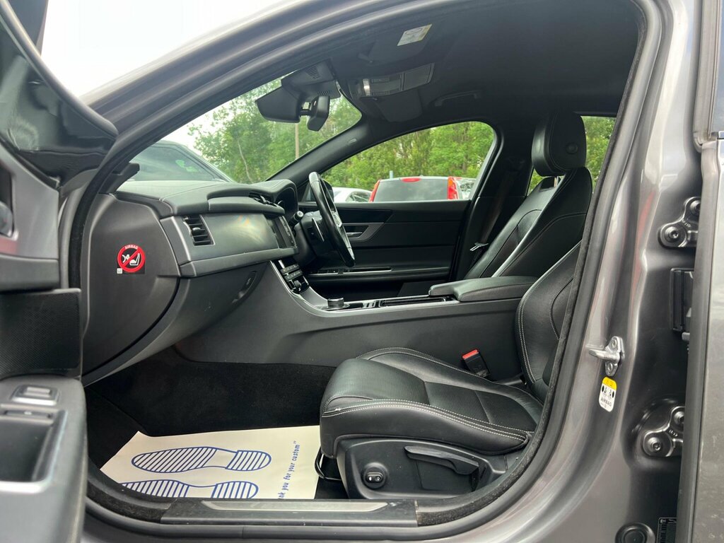 Jaguar XF Xf V6 S D Blue #34