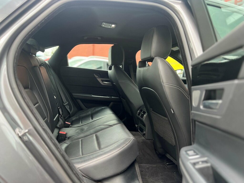 Jaguar XF Xf V6 S D Blue #13