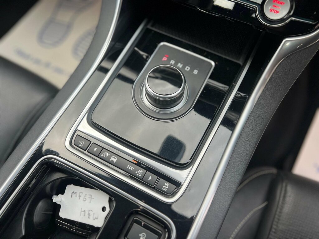 Jaguar XF Xf V6 S D Blue #16