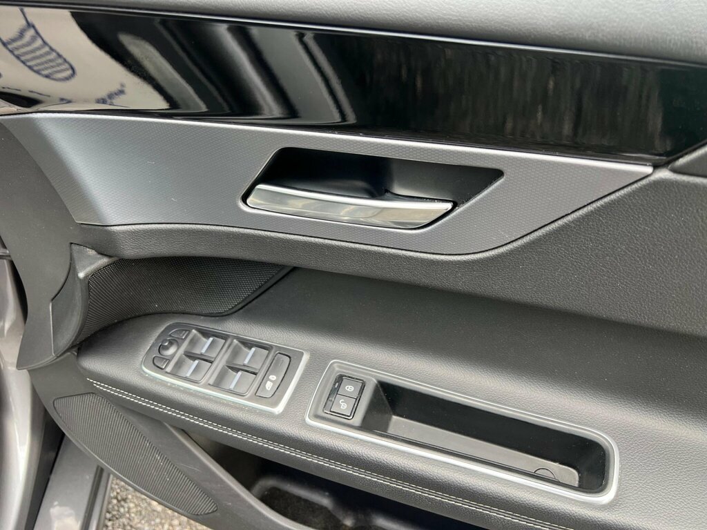 Jaguar XF Xf V6 S D Blue #22