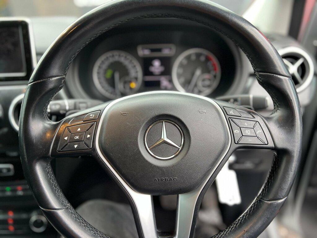 Mercedes-Benz B Class 1.8L Cdi Blueefficiency Se Used Red #35