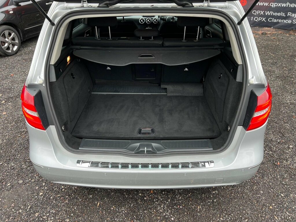 Mercedes-Benz B Class 1.8L Cdi Blueefficiency Se Used Red #32