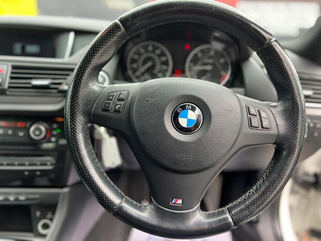 BMW X1 Xdrive 20D Sport Black #28