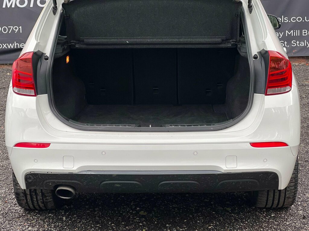 BMW X1 Xdrive 20D Sport Black #26