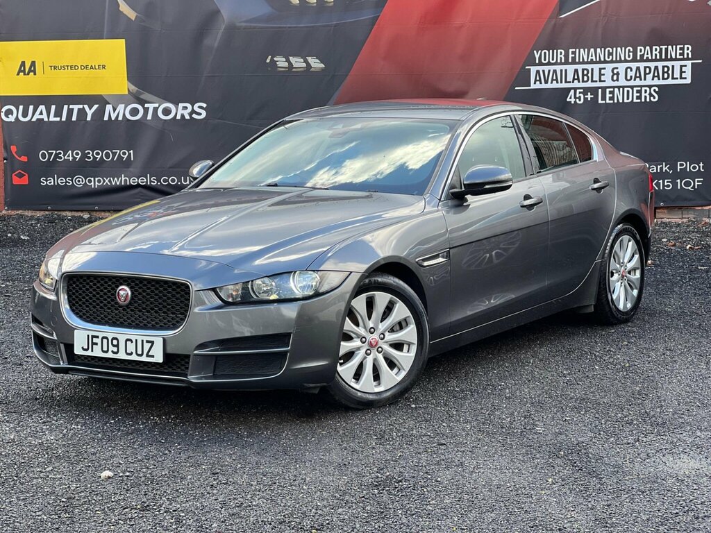 Jaguar XE 2.0D Se Euro 6 Ss Grey #2