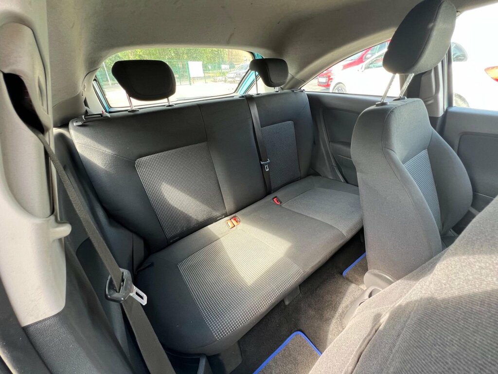 Vauxhall Corsa 1.4L Exclusiv Ac 98 Bhp Blue #15