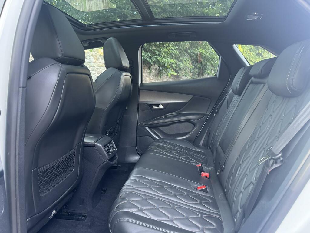 Peugeot 3008 1.2 Puretech Ss Allure 130 Bhp White #24