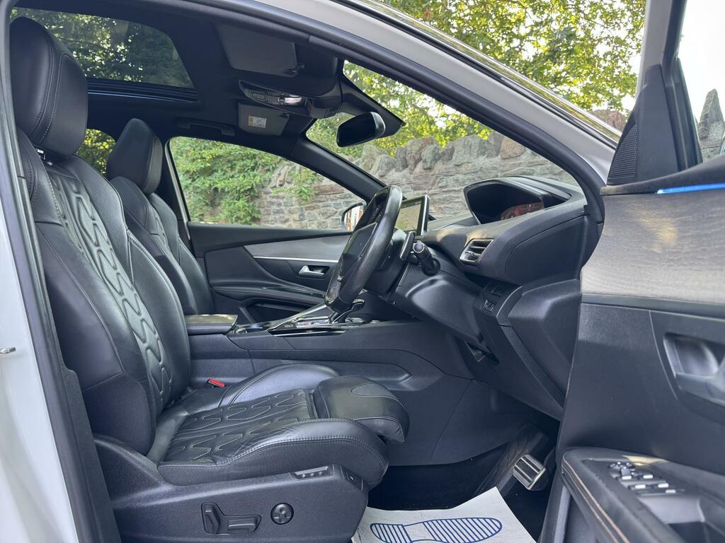 Peugeot 3008 1.2 Puretech Ss Allure 130 Bhp White #11