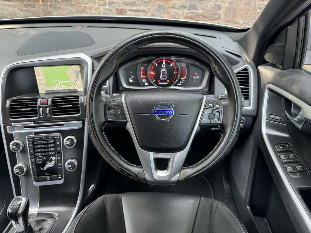 Volvo XC60 4X4 2.4 D5 Se Lux Nav Geartronic Awd Euro 5 2 Silver #16